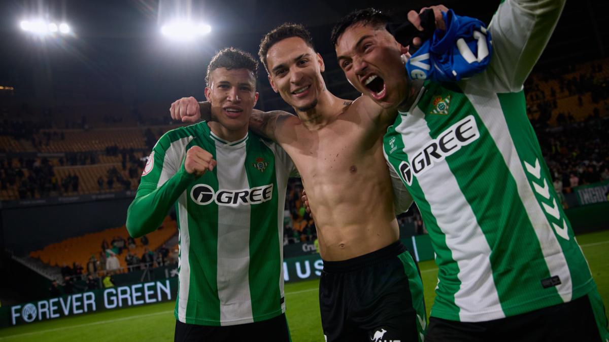 Aligerar el calendario de febrero, una necesidad para el Betis