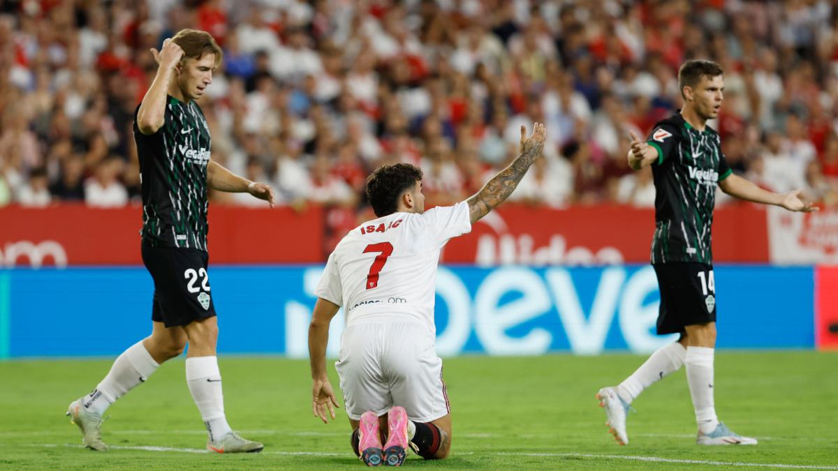 La estadística no acompaña al Sevilla en sus visitas al Martínez Valero