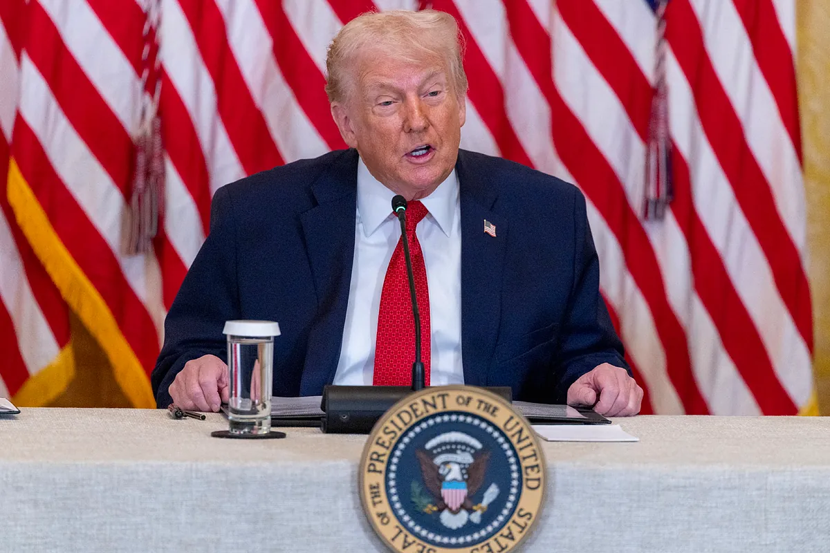 Trump amenaza con nuevos aranceles para hacerse con Groenlandia