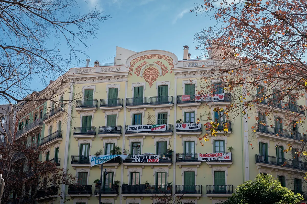 Barcelona recurre al Parlament para flexibilizar la reserva del 30% para VPO