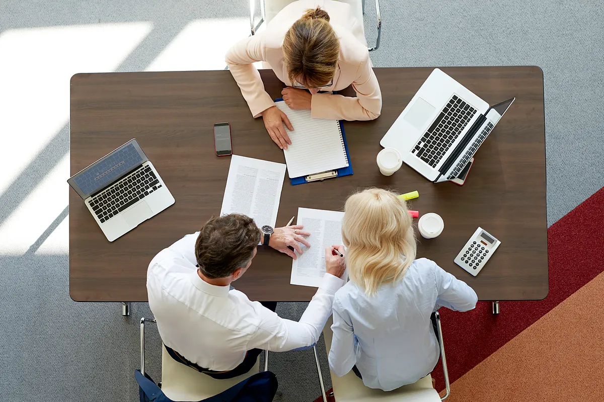 La inversión minorista y la obsesión por las comisiones del sector financiero