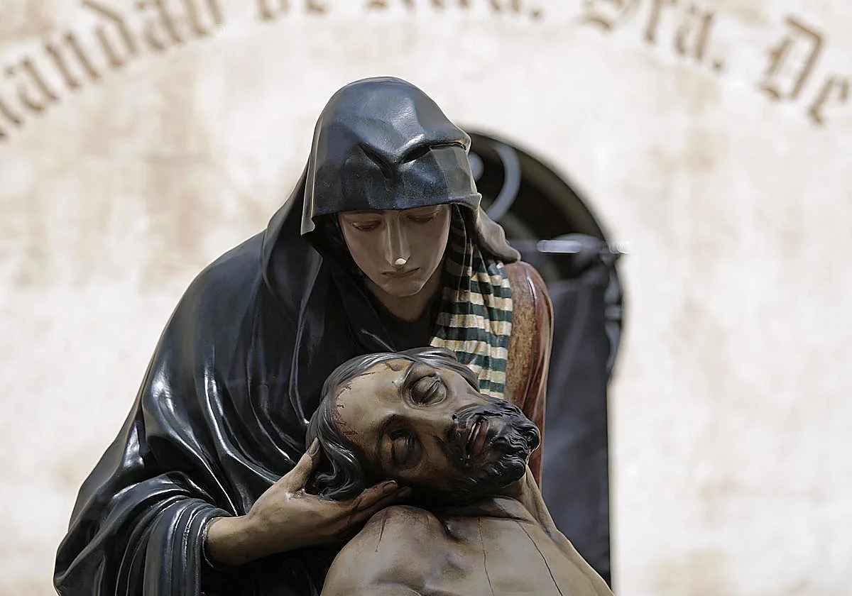 La Cofradía de la Piedad mejorará la decoración interior de su capilla