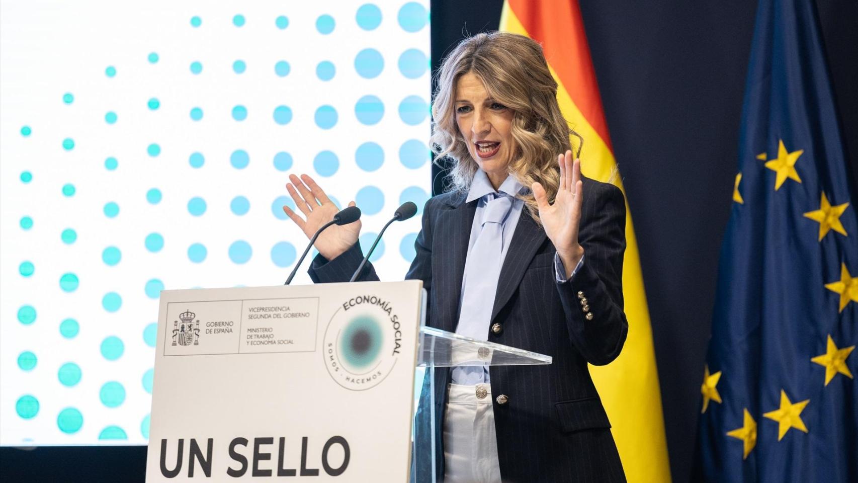 Yolanda Díaz pide prohibir Grok y amenaza a los gigantes de Silicon Valley: "Voy a ir a por ti y te sentaré ante un juez"