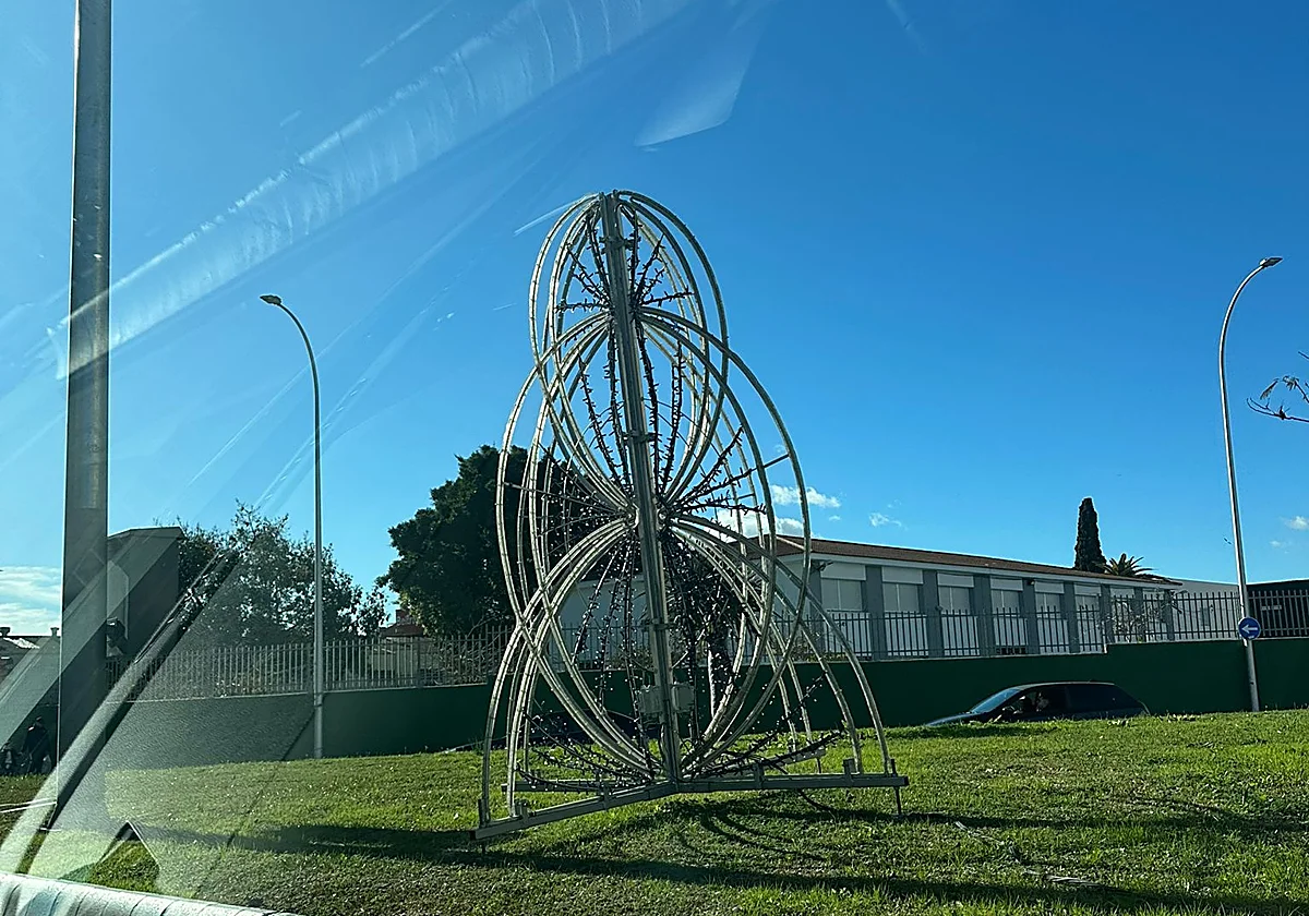 En Juan XXIII todavía no han recogido el árbol de Navidad