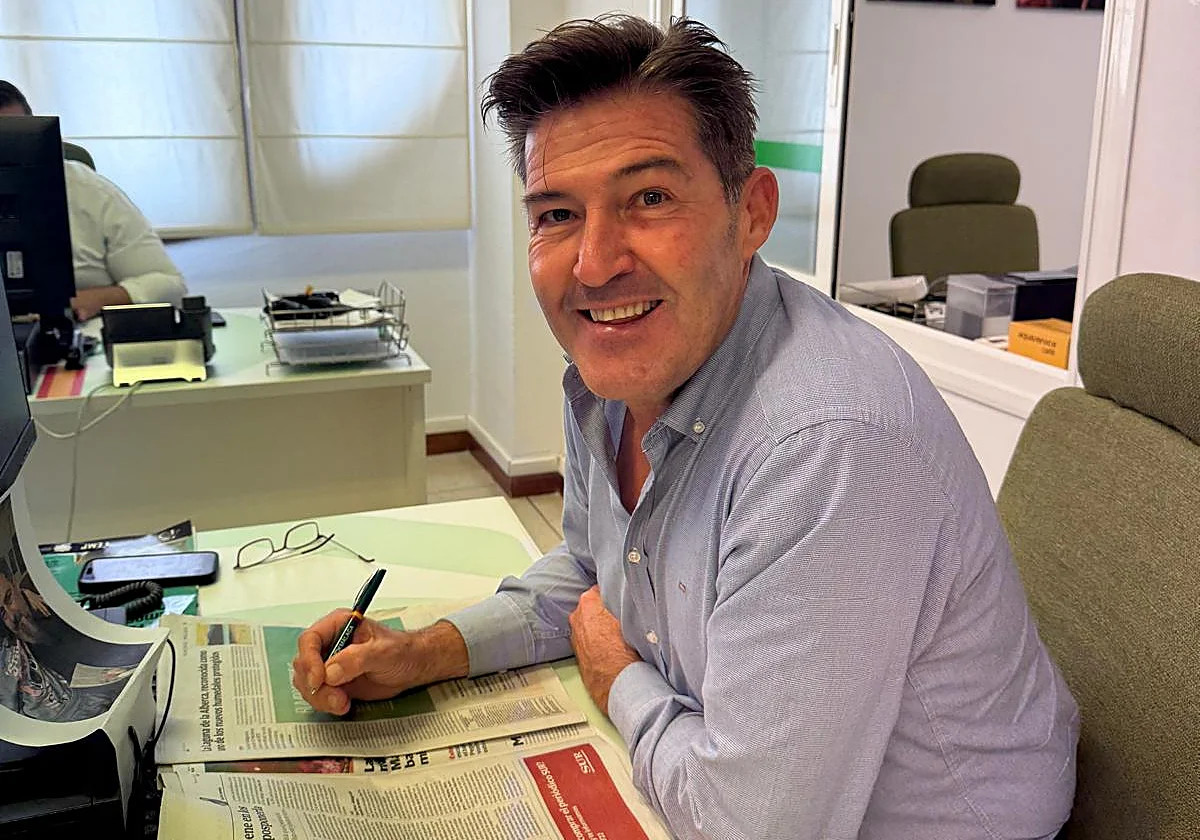 Antonio Alcázar: «El PP sigue chupando rueda de Vox y lo vemos cada día»