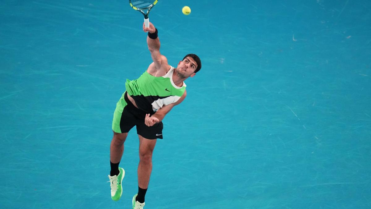 Alcaraz y su servicio renovado: "El objetivo es hacerlo sin fuerza y con mucha calma en el movimiento"