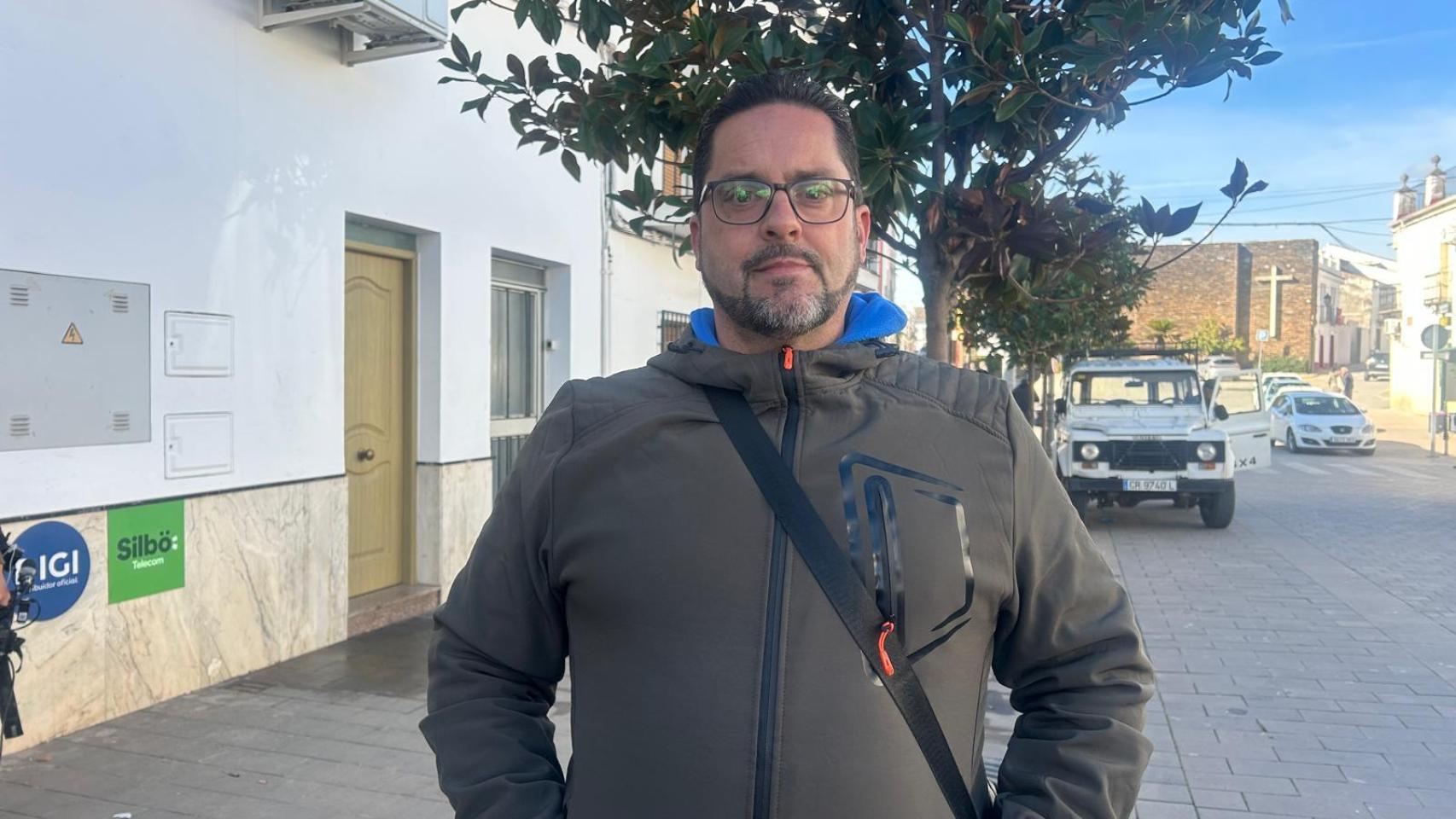 Gonzalo, el cuponero de Adamuz que sacó con su quad hasta 15 heridos de las vías del tren: "Me los llevé a casa"