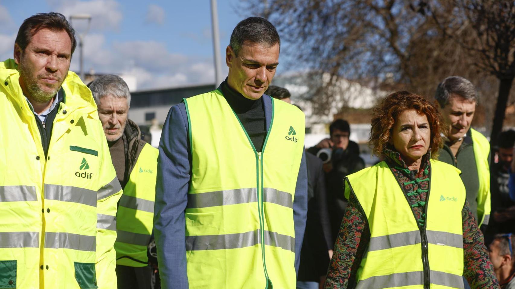 Sánchez alerta de los bulos sobre Adamuz y destaca la "unidad en la respuesta" de todas las administraciones