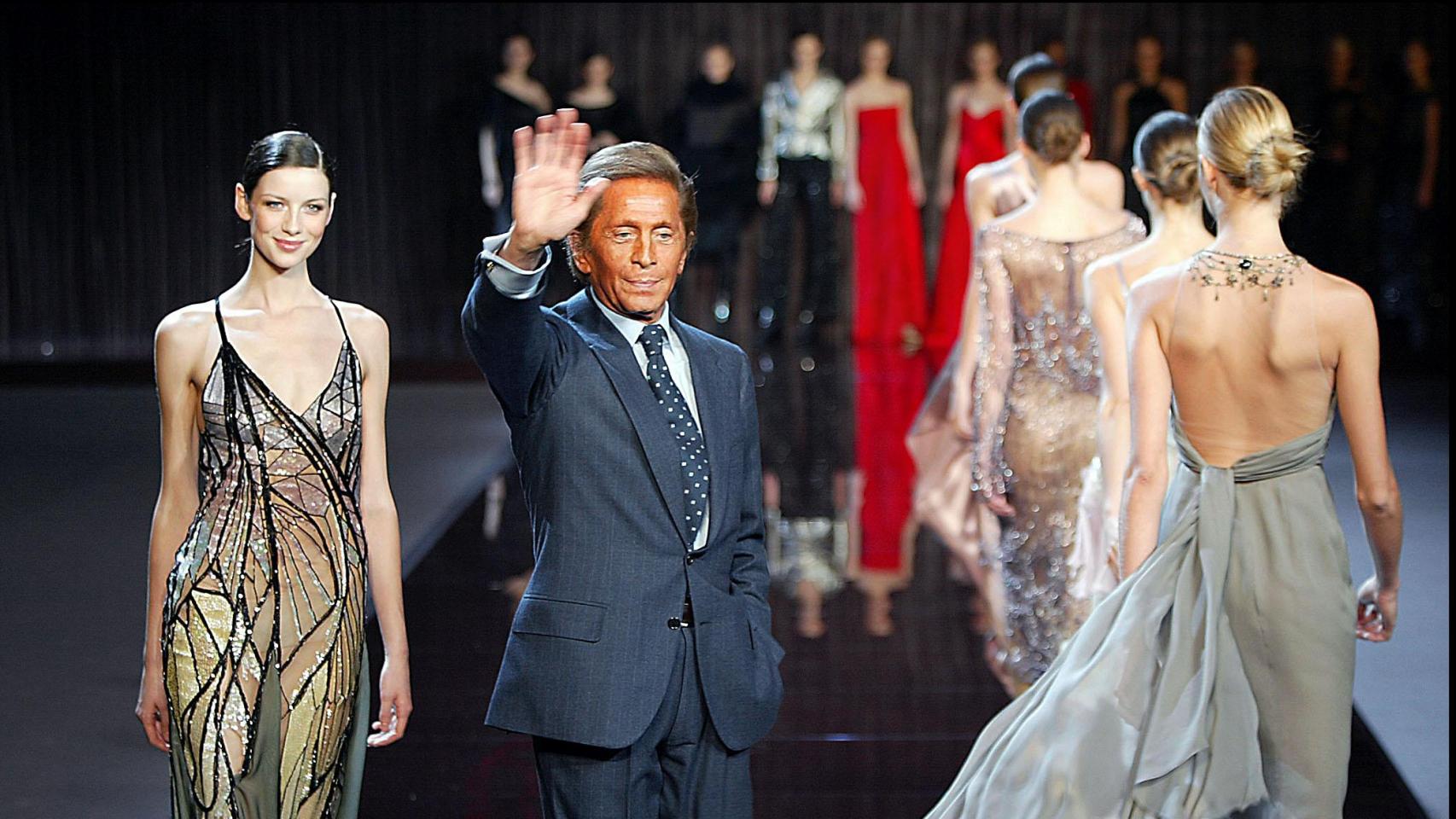 Valentino, el último 'emperador' de la moda que amasó una gran fortuna de 1.500 millones: de sus casas a inversiones en arte