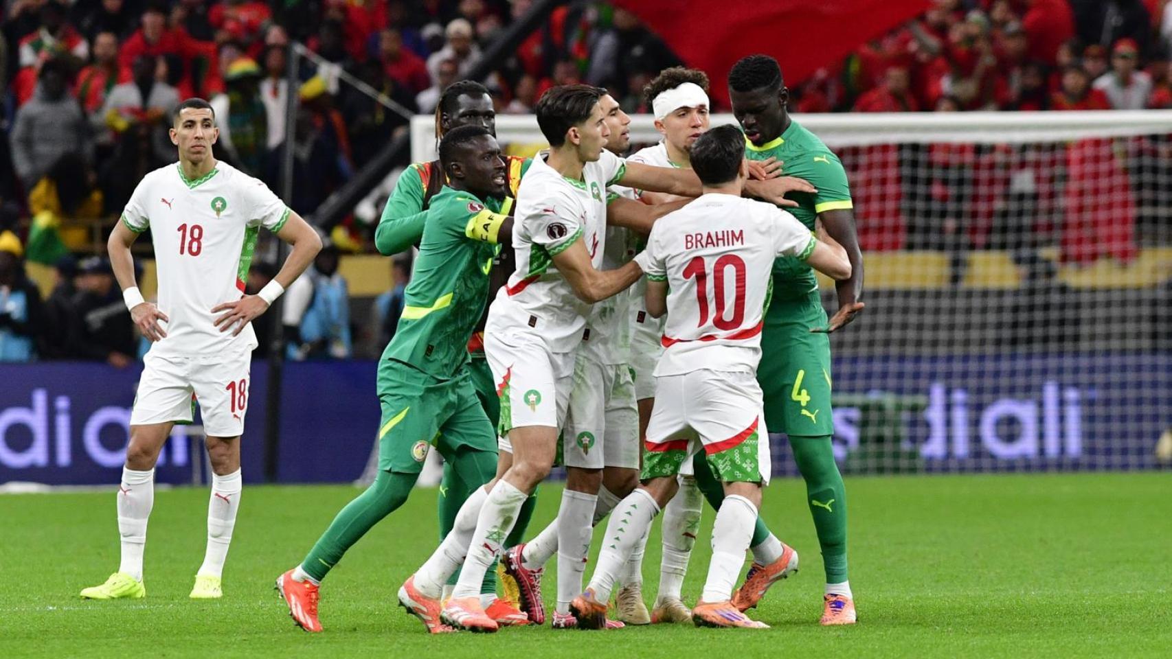 Marruecos y un 'autoboicot' que daña su imagen para 2030: la Copa África que colapsó entre tretas y una final caótica