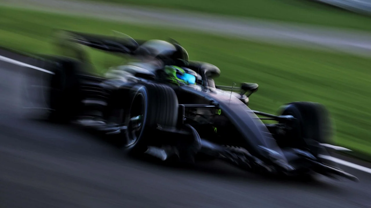 Primer choque Ford–Cadillac en la F1 y no es en pista: "Su motor no es realmente suyo"