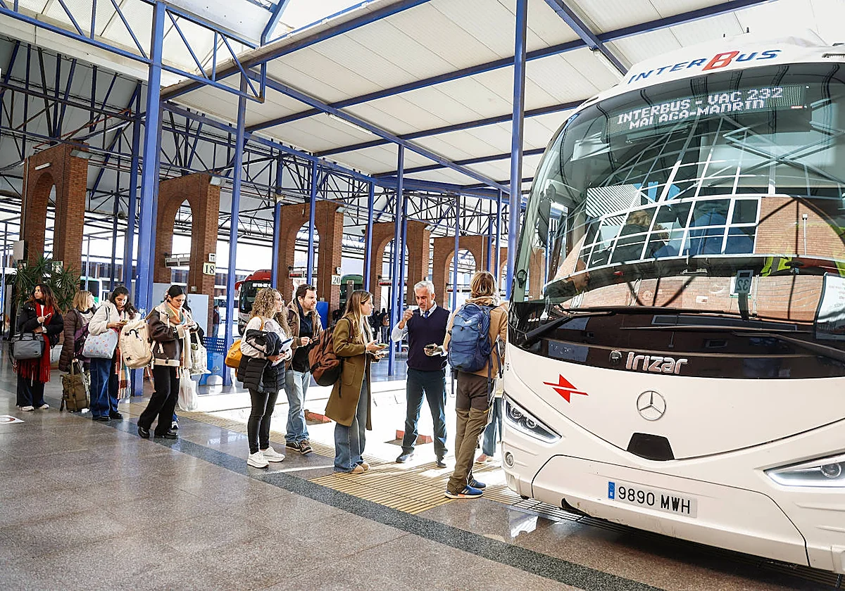 Autocares Valle Niza activa un servicio especial Málaga-Madrid ante la saturación de la línea