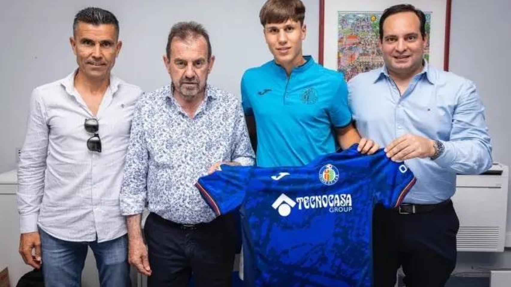 Muere el exfutbolista David Cordón, padre del jugador del Getafe Davinchi, en el accidente ferroviario en Adamuz