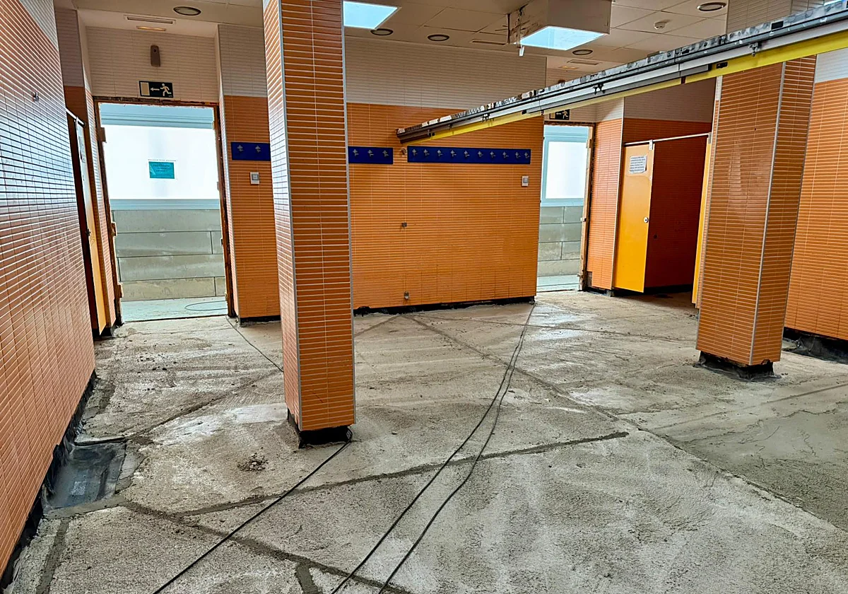 La piscina cubierta municipal de Campillos estará renovada a finales del verano