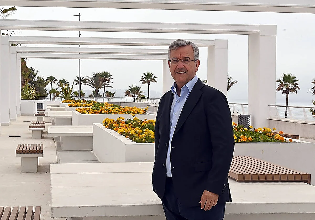 La defensa de García Urbano se opone a que la UDEF no declare en el caso contra el alcalde por presunto tráfico de influencias