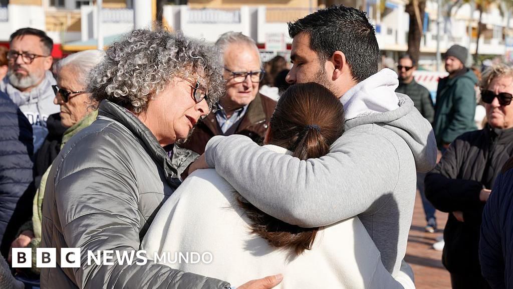"Hay que decir más te quiero, la vida en cualquier momento se va": una niña de 6 años que perdió a toda su familia y otras historias de las víctimas mortales del choque de trenes en España