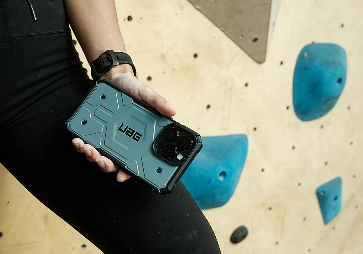 Cuida de tu iPhone 15 Pro Max con estas fundas que combinan protección y estilo