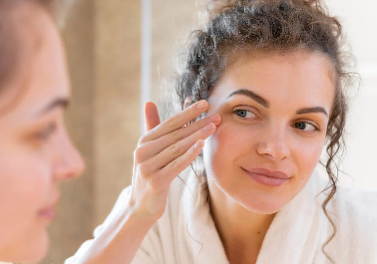 Consigue resultados visibles en pocos minutos en tu mirada con Remescar Bolsas y Ojeras