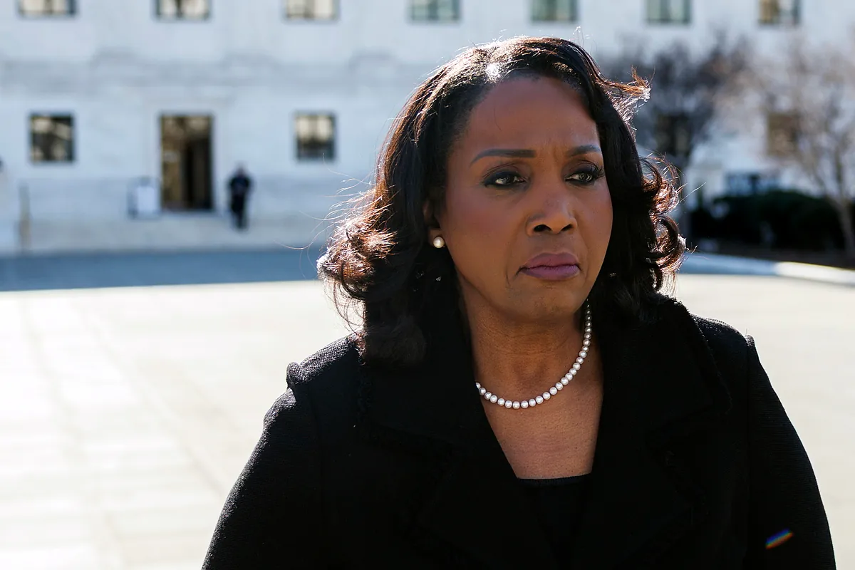 El Supremo de EEUU duda sobre la legalidad del despido de Lisa Cook