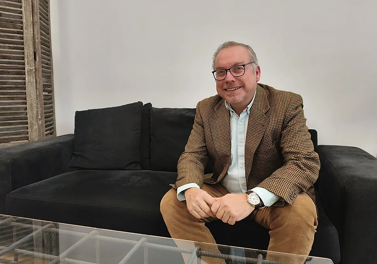 Nostalgia en el nuevo libro de Jaime Aguilera: «Nos damos cuenta de lo felices que éramos cuarenta años después»