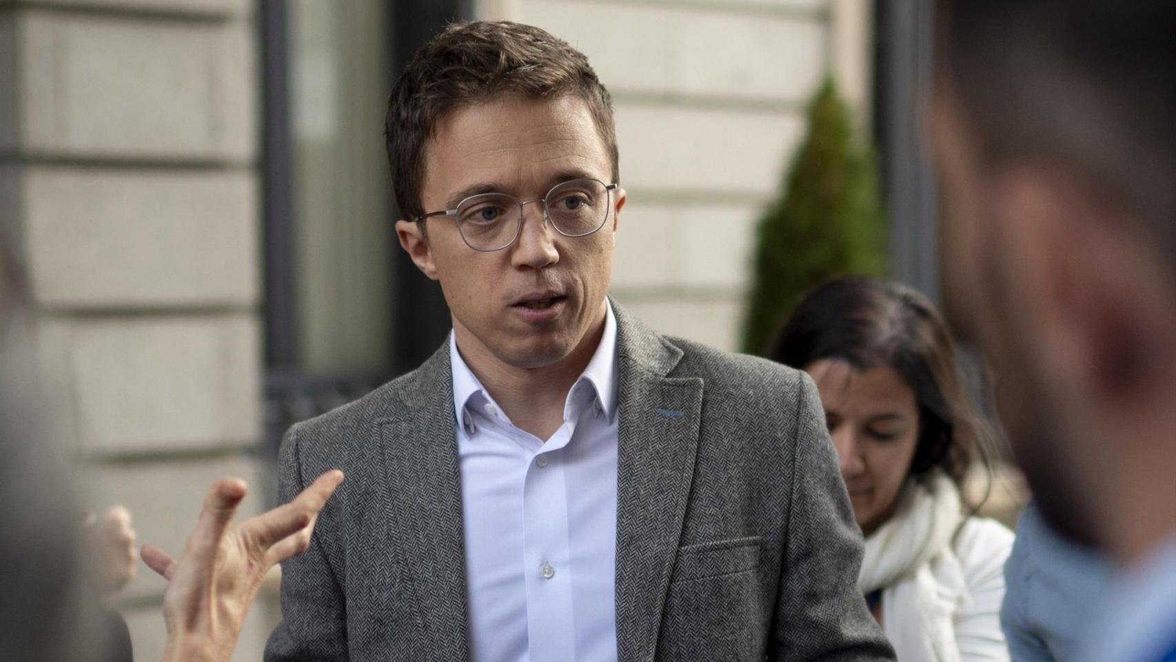 El juez admite la querella de Errejón contra Mouliaá por presuntas calumnias al acusarle de extorsionar a testigos