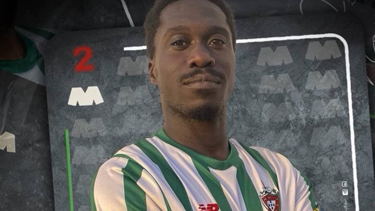 Muere un futbolista de 27 años en pleno partido: sufrió una parada cardiorrespiratoria