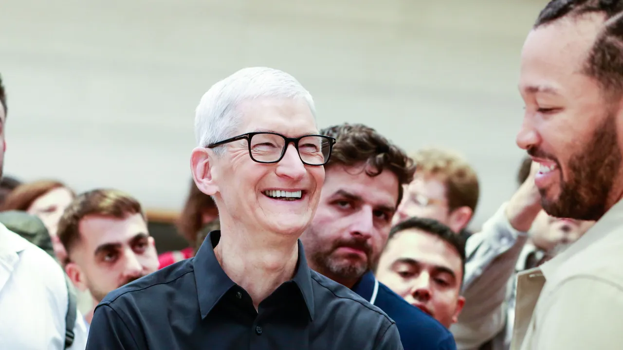 Apple desafiará a OpenAI con un Siri más parecido a ChatGPT y un dispositivo para IA