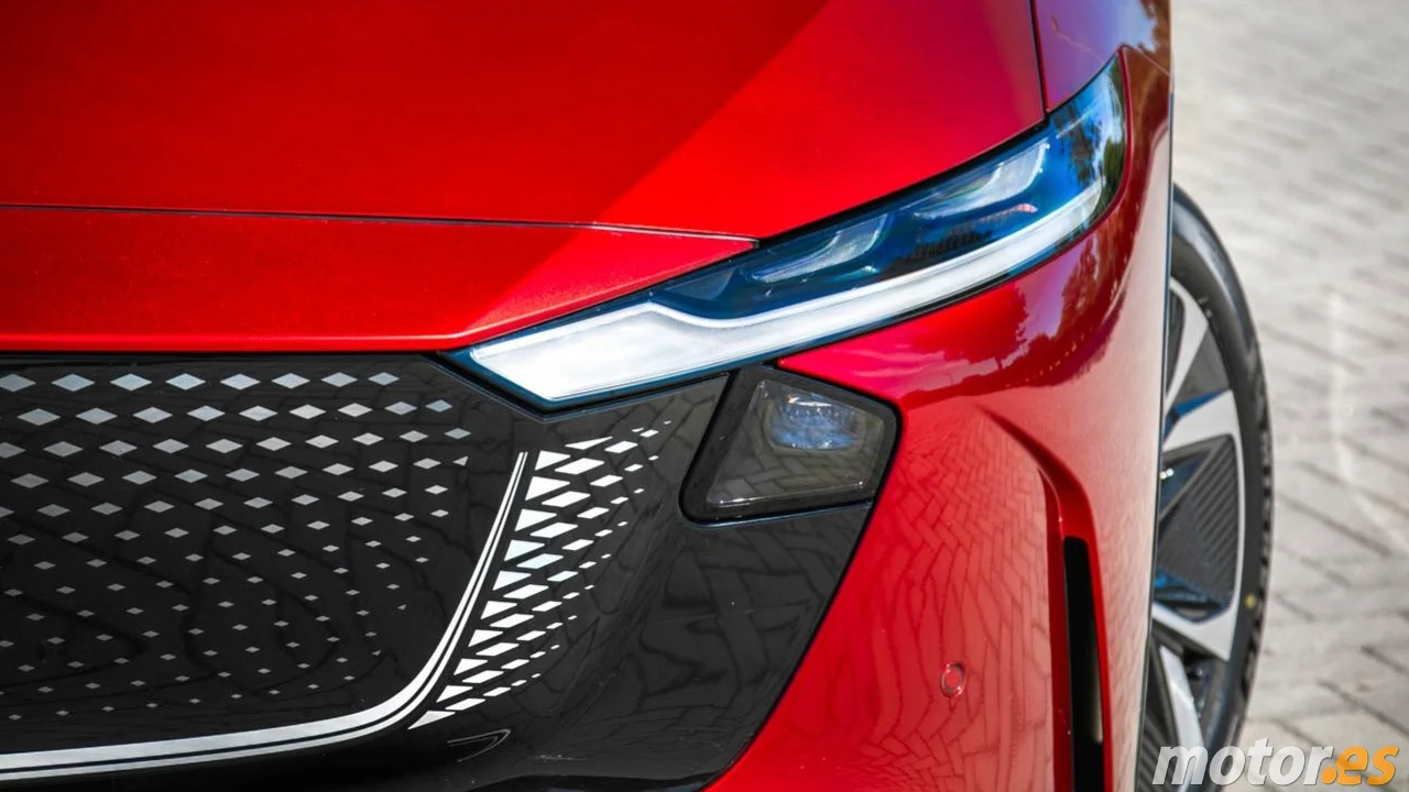 El Mazda6e se convierte en un nuevo dolor de cabeza para Volkswagen en el mercado eléctrico