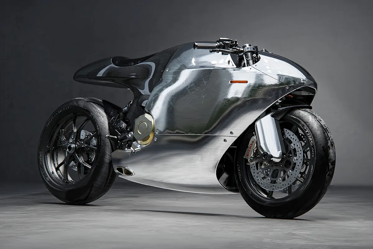El último sueño de Bandit9: Ducati 821