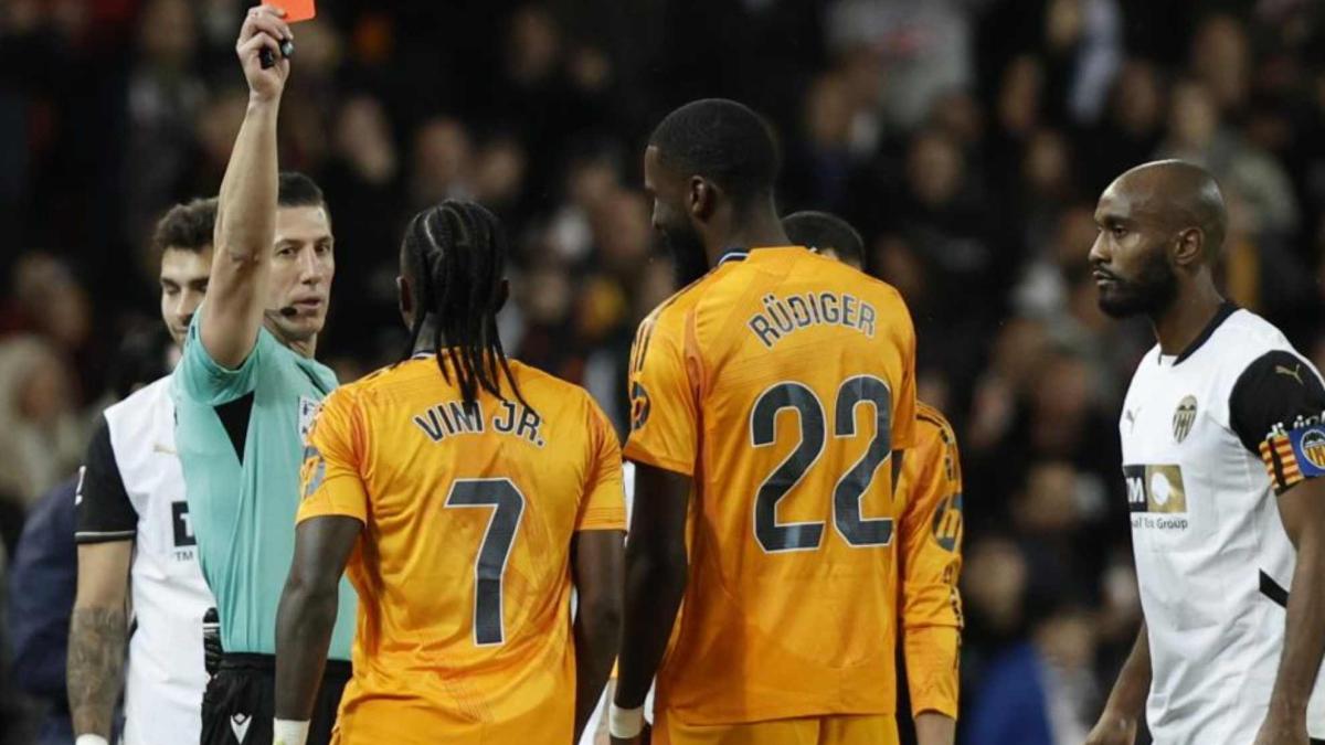 Soto Grado, el árbitro del Villarreal - Real Madrid