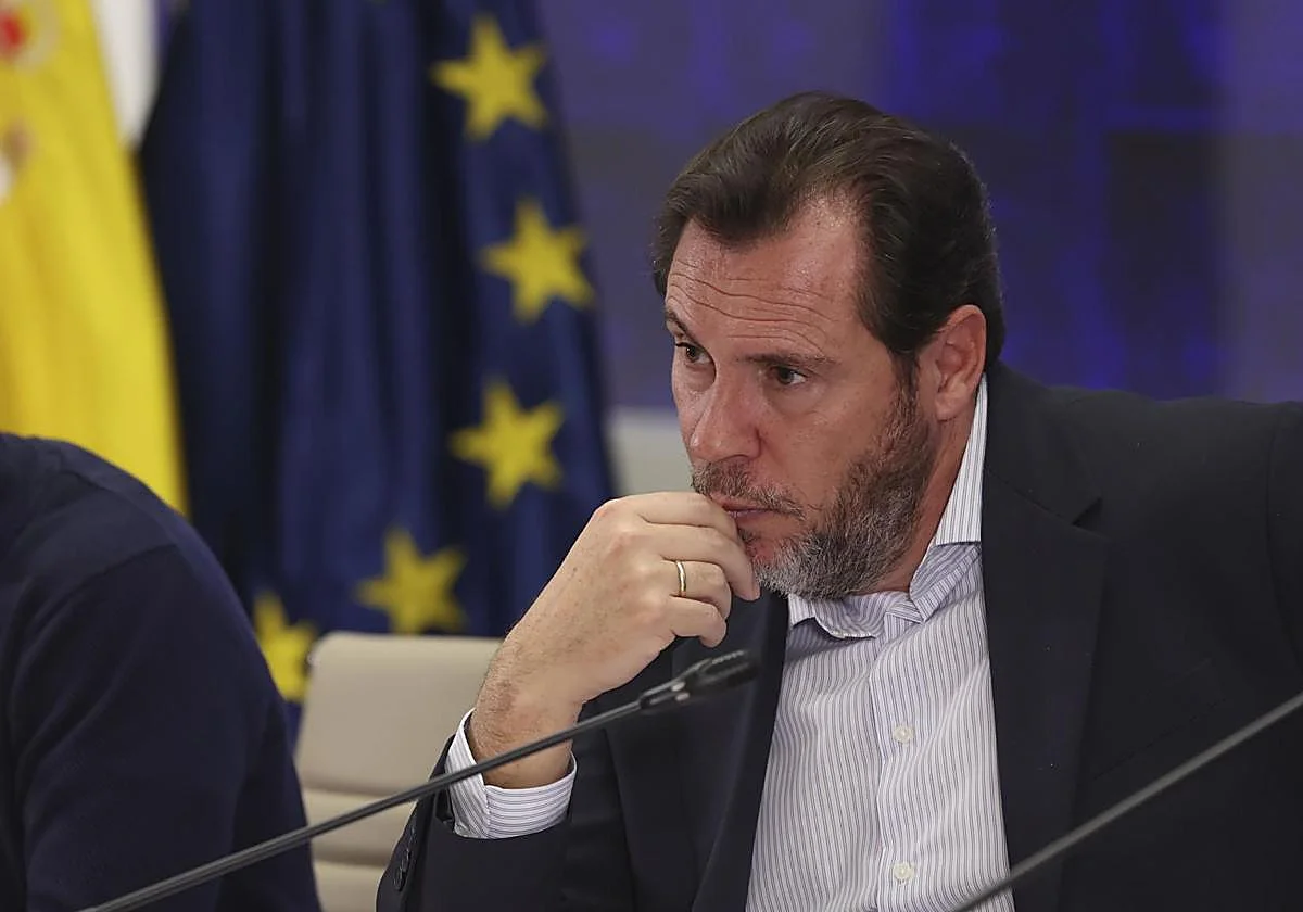 Puente asegura que el centro de control «nunca perdió el rastro del Alvia»