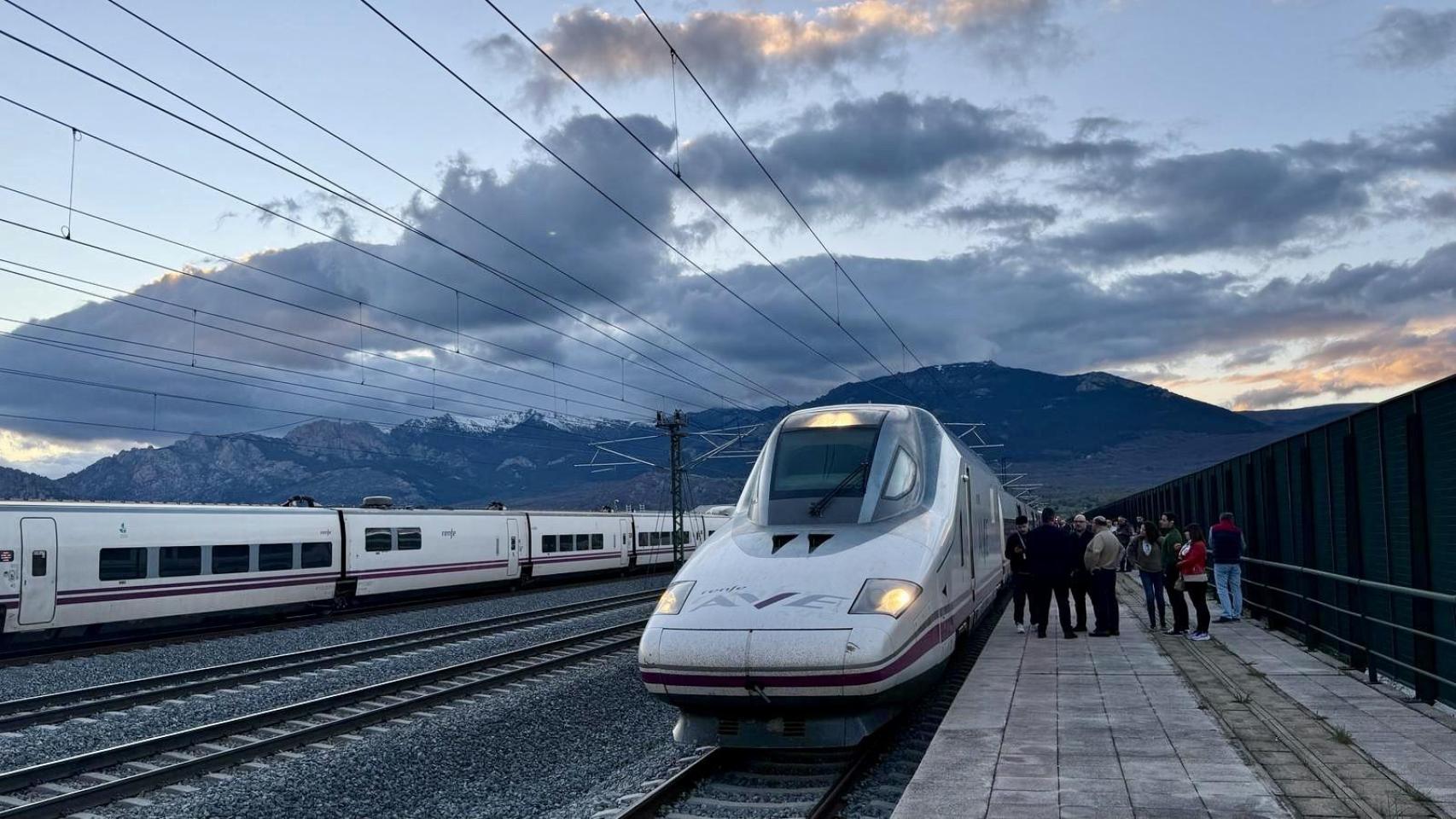 Adif limita a 60 kilómetros por hora la velocidad en Segovia por "deformación de la vía" del AVE Madrid-Valladolid