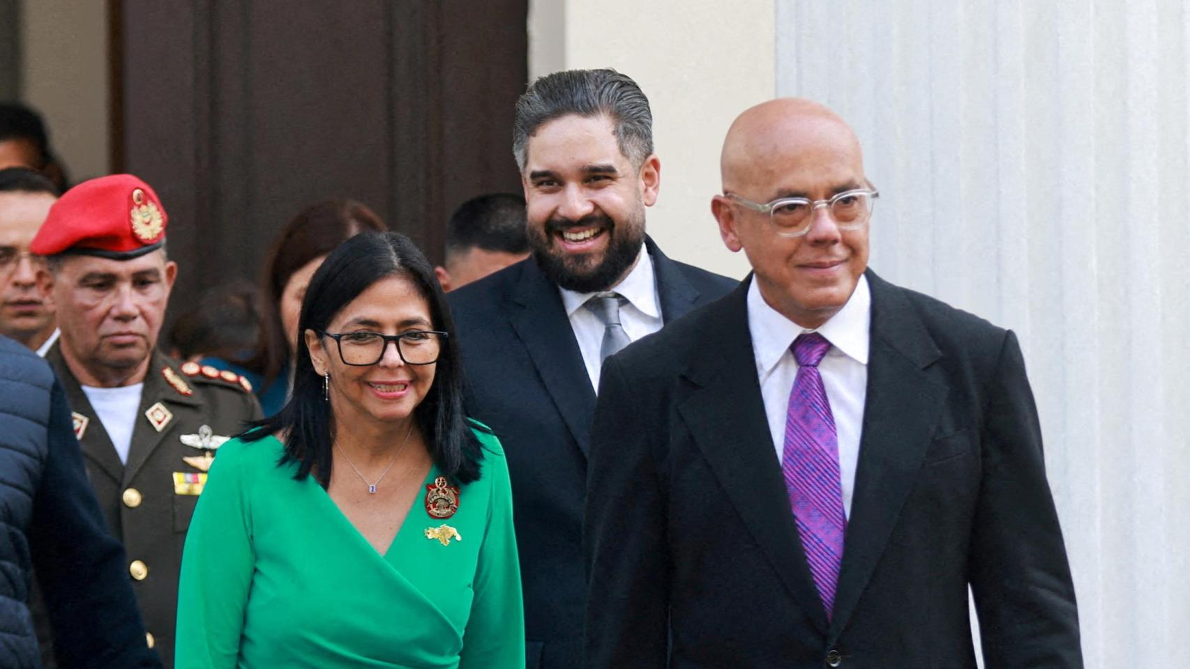 Delcy Rodríguez propone convocar un "verdadero diálogo político" que incluya a la oposición de Venezuela