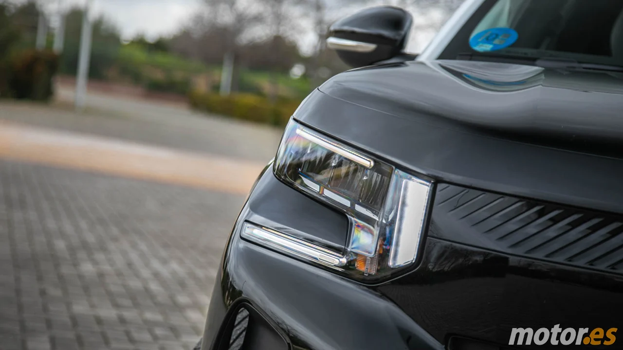 Con 5.000 € de descuento y etiqueta CERO, este SUV barato es el eléctrico que Dacia no puede igualar