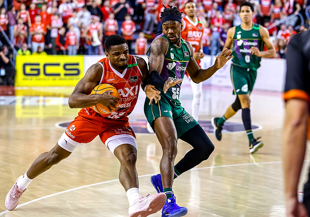 Un Perry estelar lidera el triunfo del Unicaja en Manresa