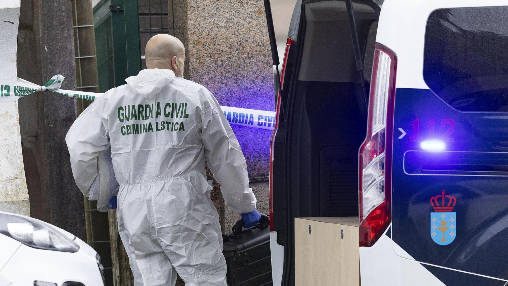 Asesinada una mujer de 52 años en Pontevedra: las autoridades buscan a su pareja como presunto autor del crimen