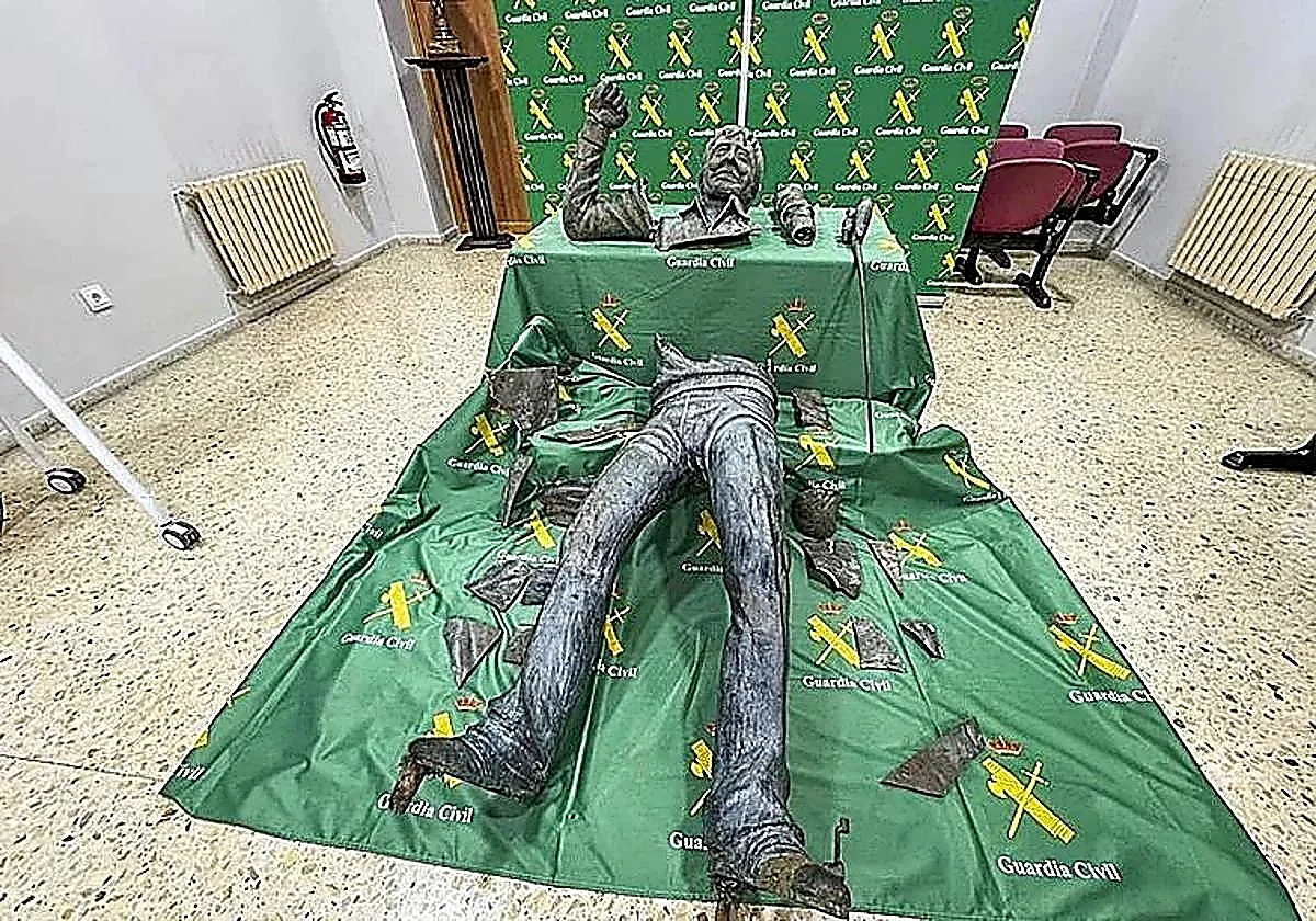 Stolen Severiano Ballesteros statue found cut into pieces in Cantabria
