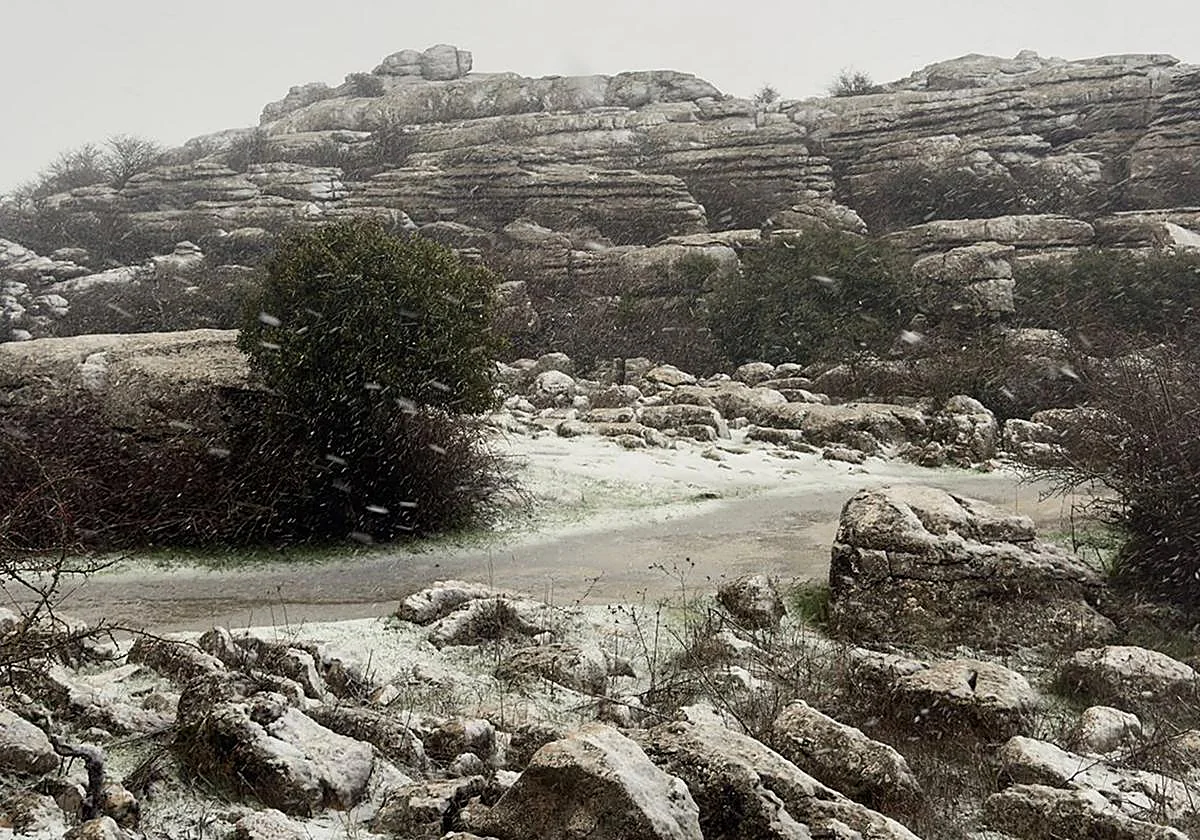 Malaga weather: access to Torcal de Antequera cut off by heavy snow