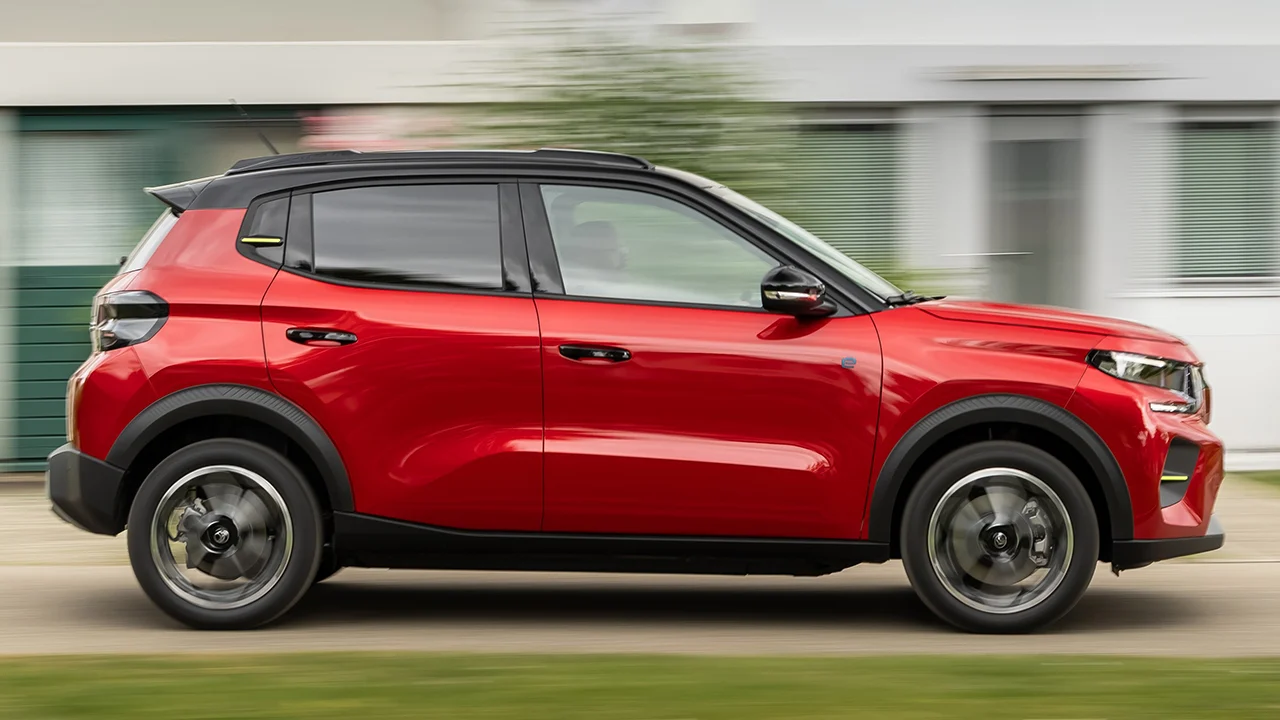 Es barato, con diseño SUV y 2.500 € de descuento, este chollo bien equipado te evitará comprar un coche chino