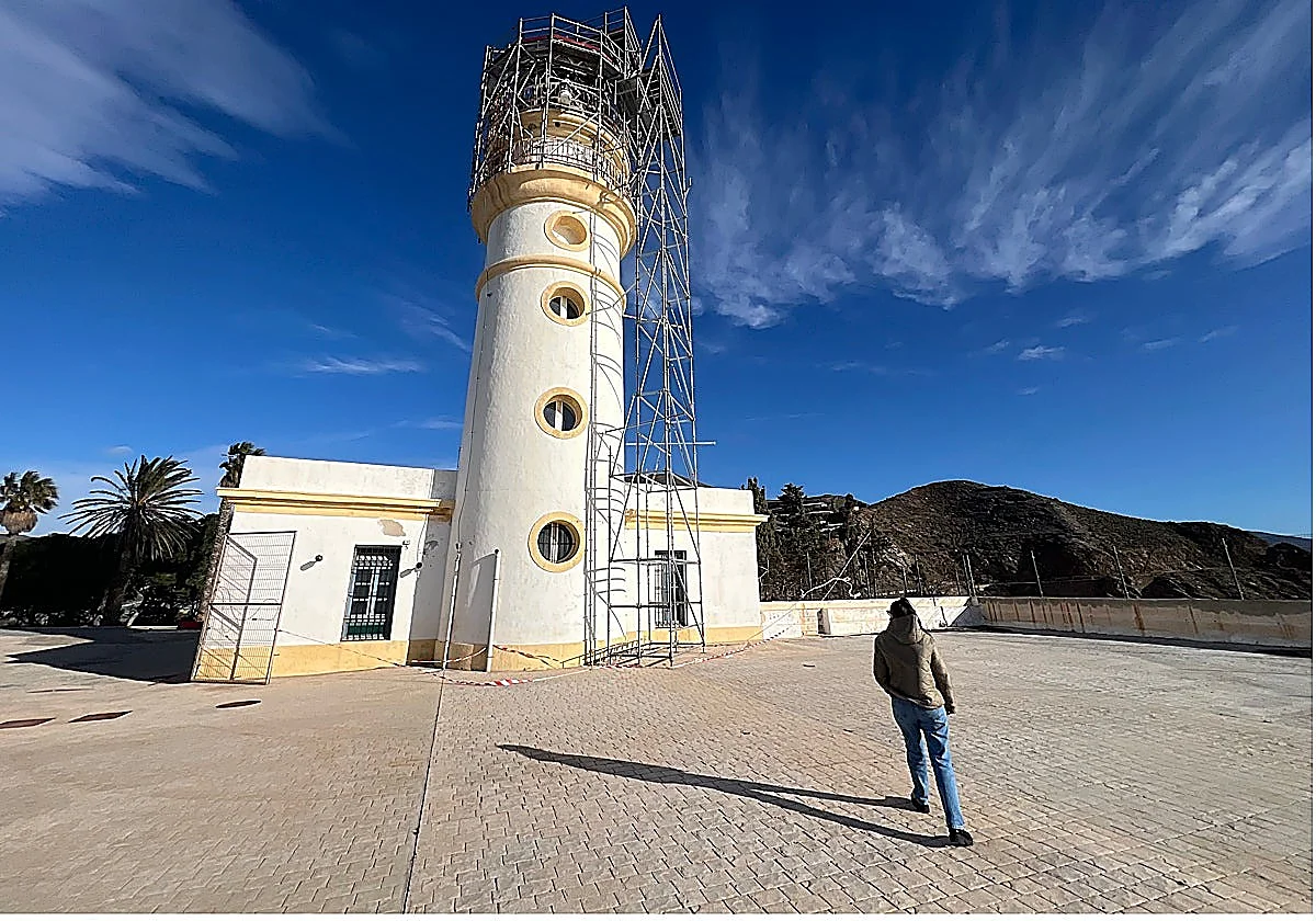 Restoring Granada’s coastal ‘Guardians’: Three iconic lighthouses undergo €300,000 heritage makeover