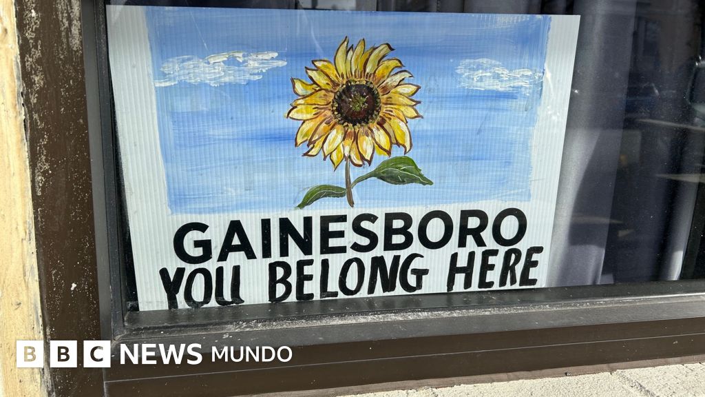 "Fe, familia y libertad": los promotores inmobiliarios que están creando comunidades para cristianos nacionalistas en EE.UU.