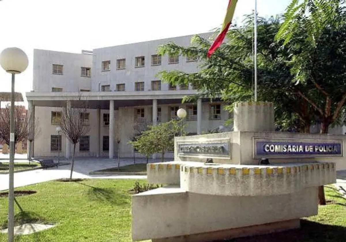 Apuñalamiento en Pedregalejo: un 'encontronazo' a la salida de un bar y la pista de un Mercedes blanco a la fuga