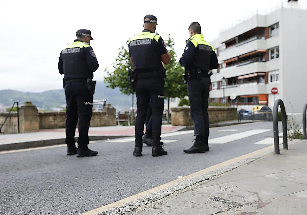 Un hombre intenta asesinar de varias puñaladas a su expareja en Bilbao