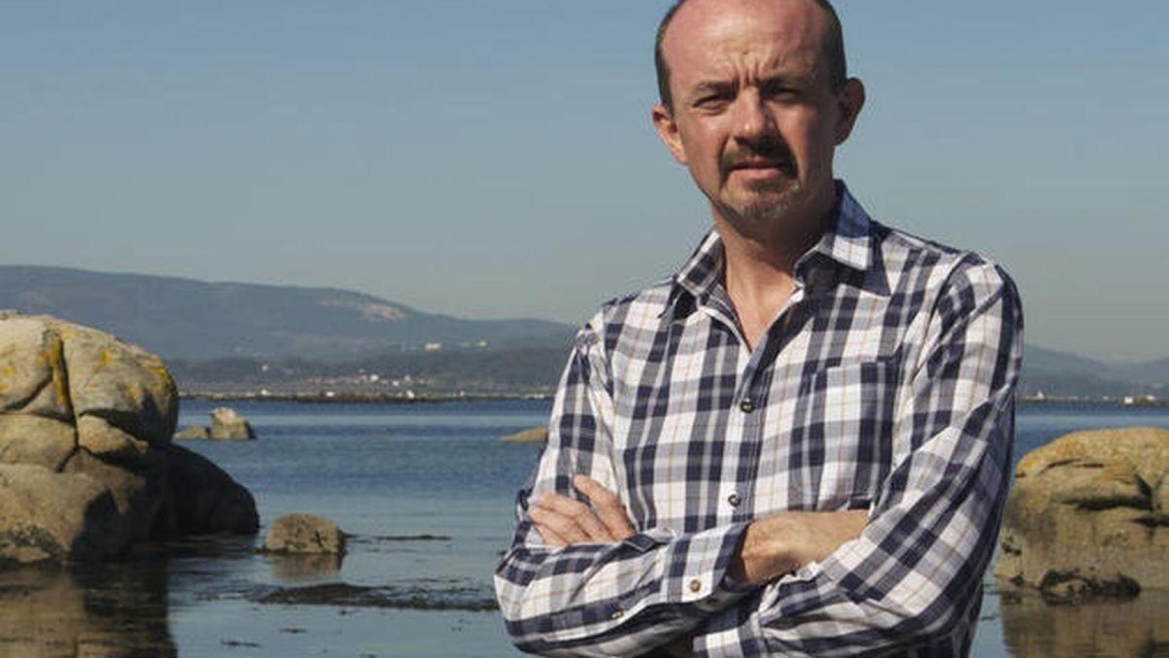 Muere Carlos Hernández de Miguel, el periodista que reveló la vasta red de campos de Franco, a los 56 años