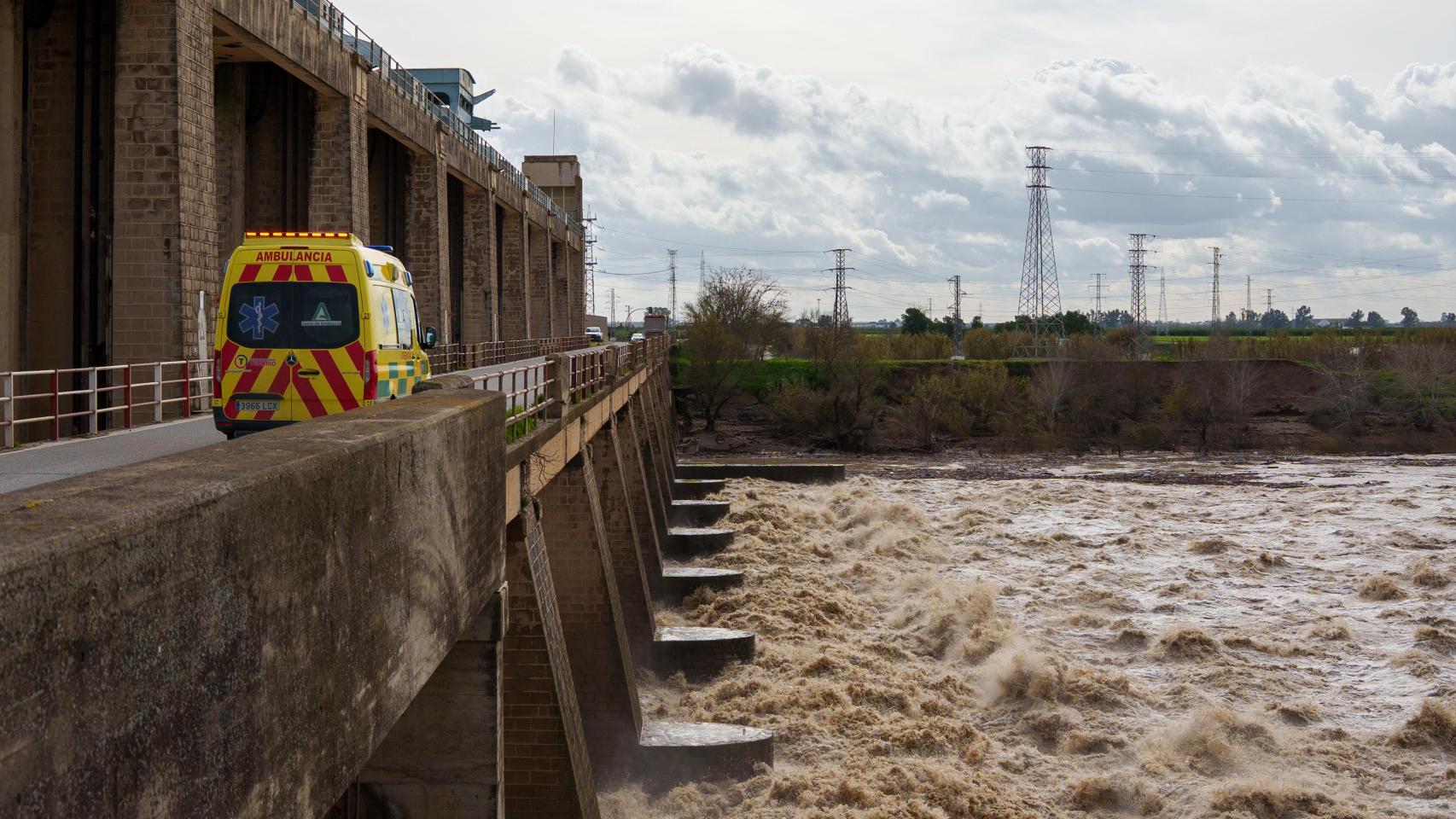 La CHG, sobre el Guadalquivir: "Para que se desborde el caudal debe llegar a los 3000 metros cúbicos, ahora está en 740"