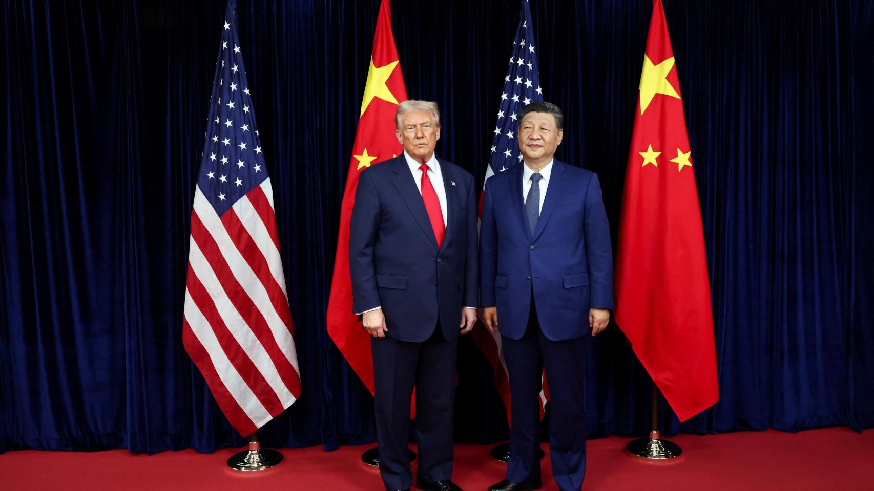 Xi Jinping reclama a Trump que maneje "con prudencia" las ventas de armas a Taiwán en una llamada "larga y exhaustiva"