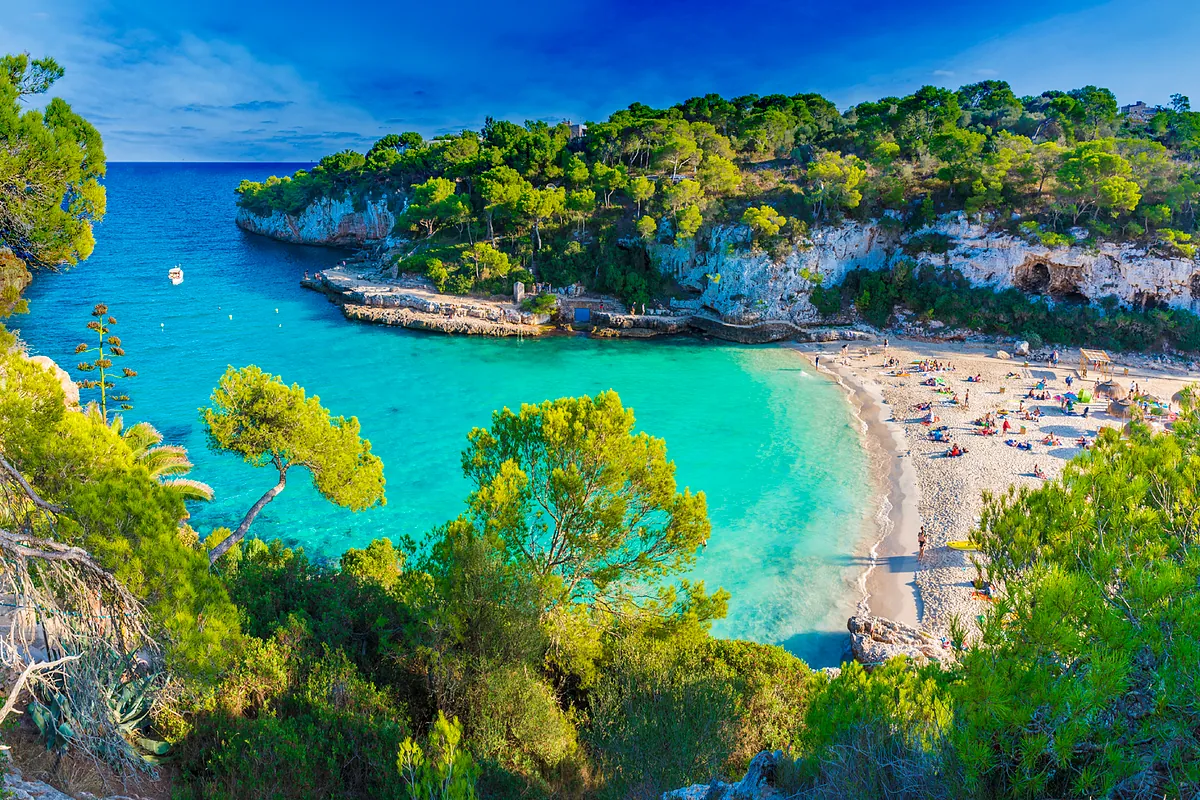 El precio de la vivienda crece un 14,4%, impulsado por las islas y áreas metropolitanas