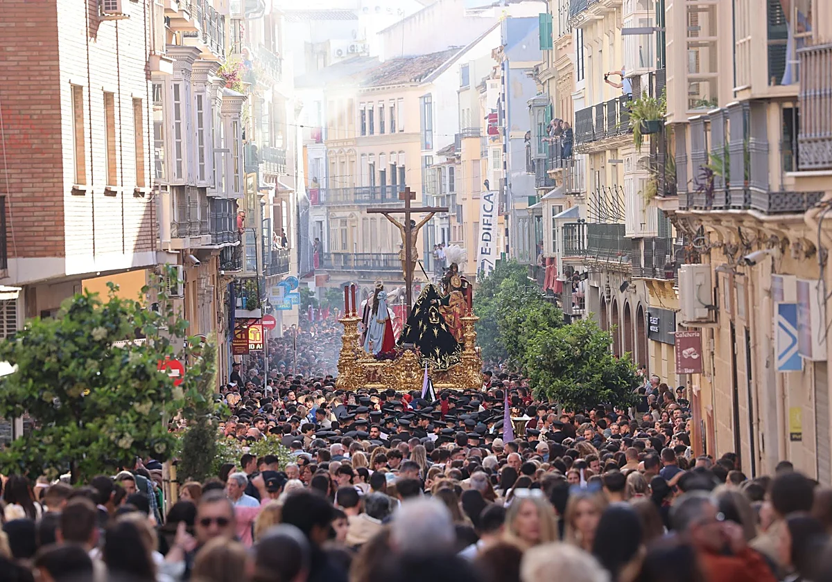 La Agrupación geolocalizará todos los tronos de la Semana Santa de Málaga para facilitar el ajuste de los horarios