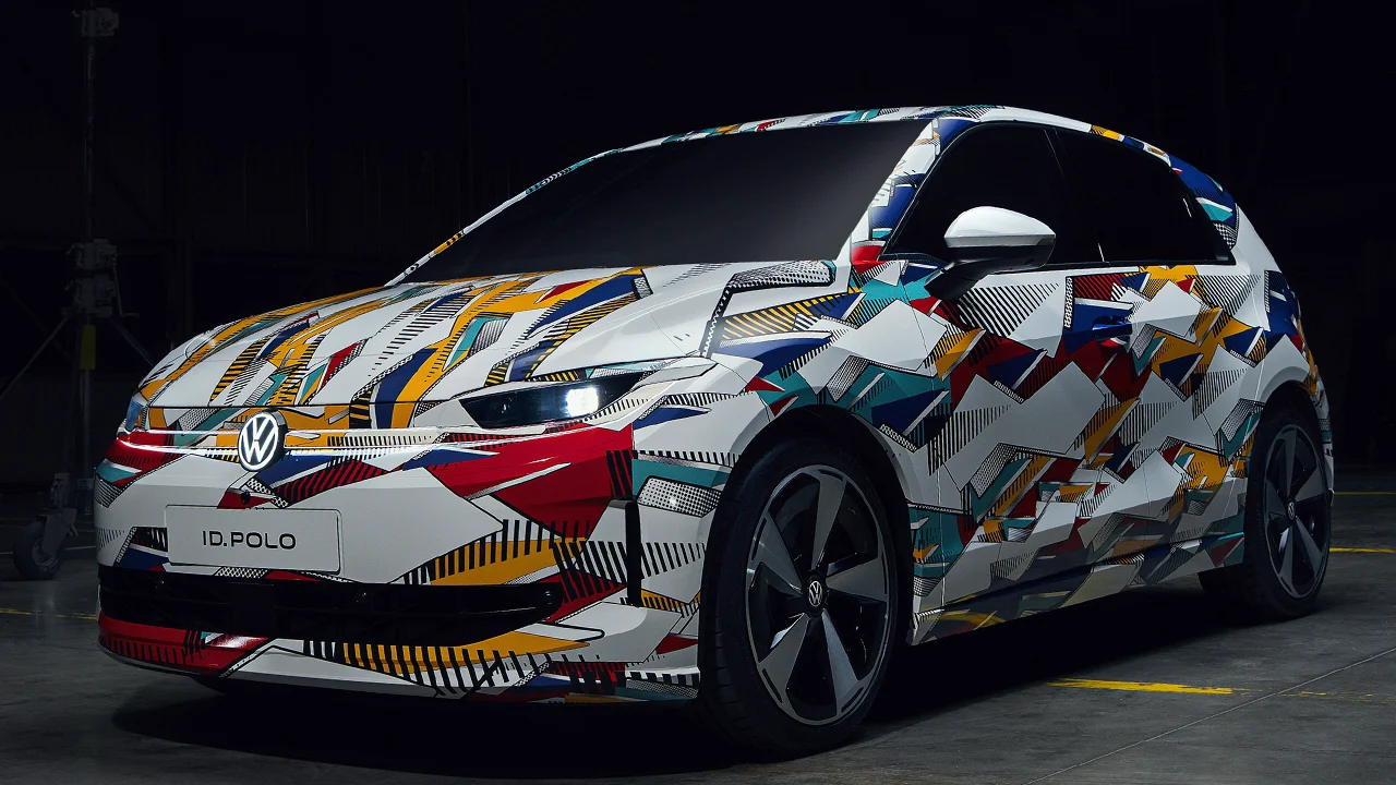 El nuevo Volkswagen ID. Polo llega con precio ‘anti-Renault 5’ por menos de 25.000 €, pero no como imaginabas