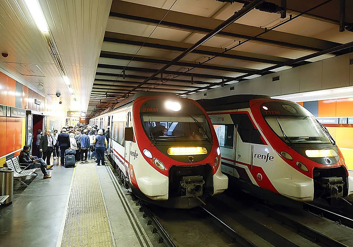 Bloqueado el Cercanías entre Benalmádena y Fuengirola una hora por un fallo eléctrico